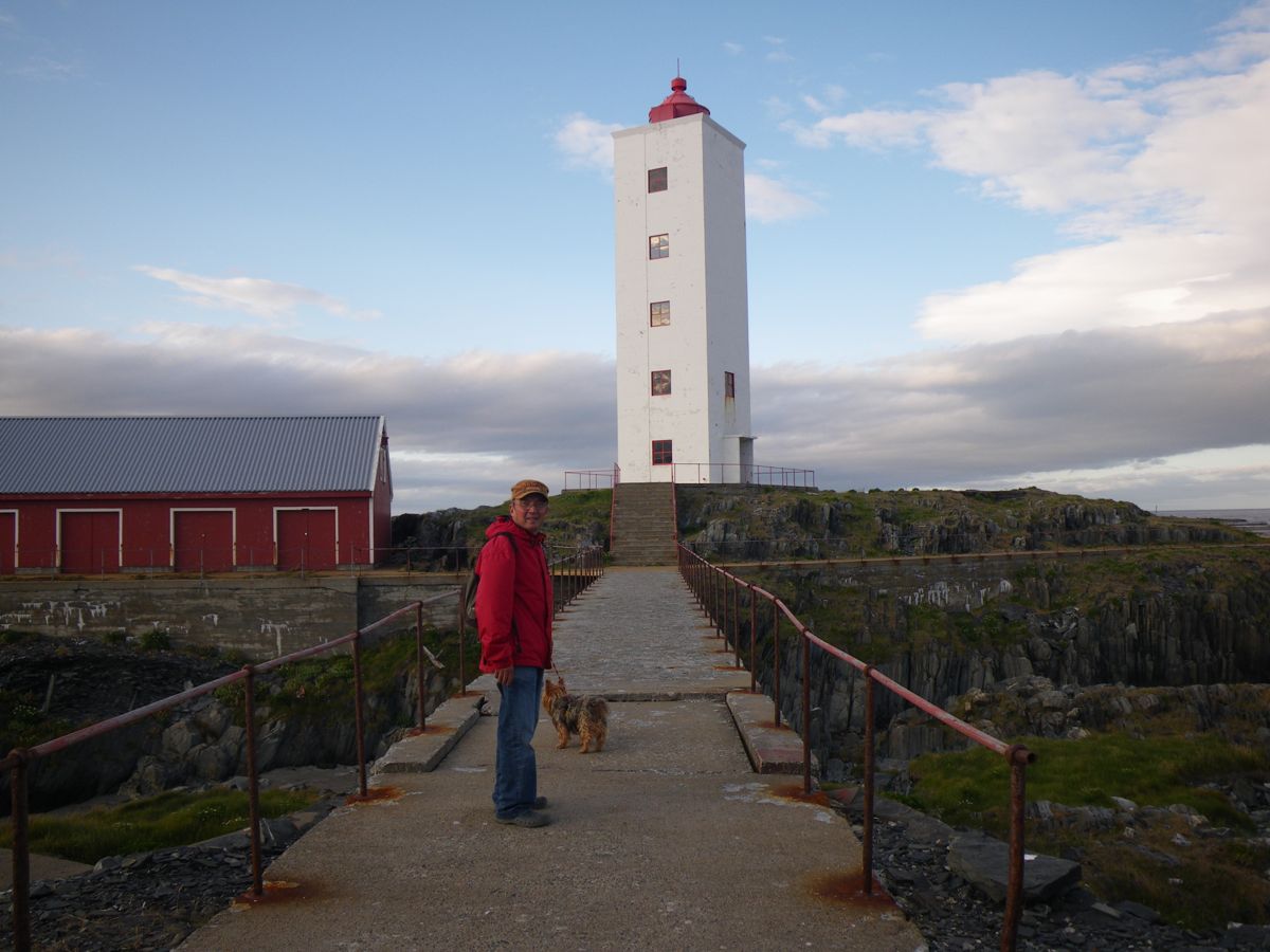 Phare de Kjolnes - Balades, bivouac et soleil de minuit - 08