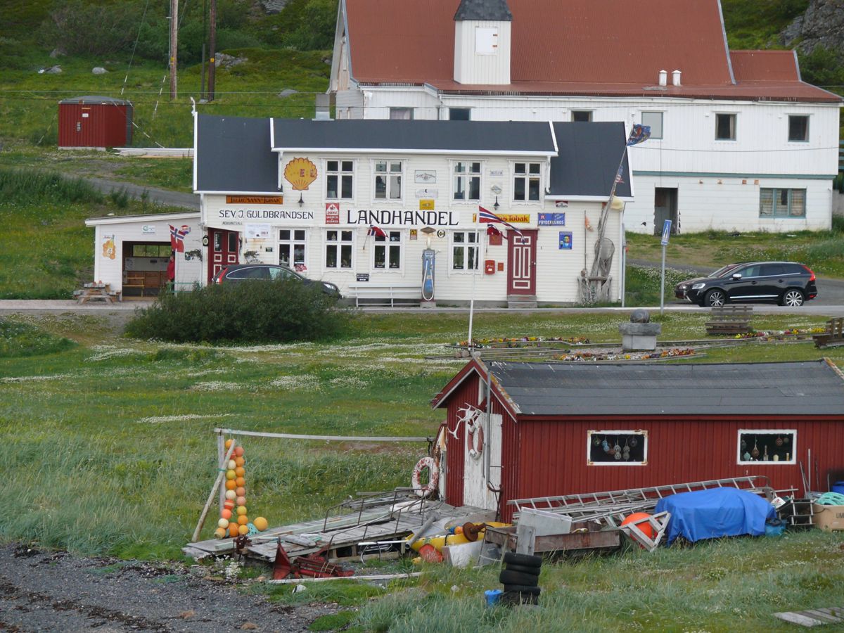 Kongsfjord - Balades, pêche, bivouac et soleil de minuit - 81
