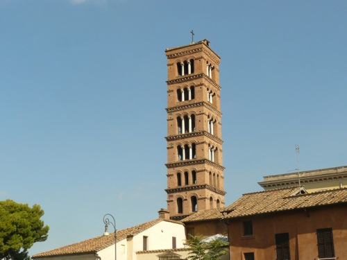 Place de l'église Sainte-Marie de Cosmedin
