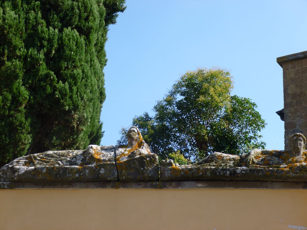 Tuscania